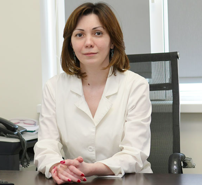 თინათინ დავითაია